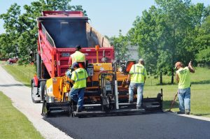 Common Mistakes to Avoid When Hiring a Paving Company